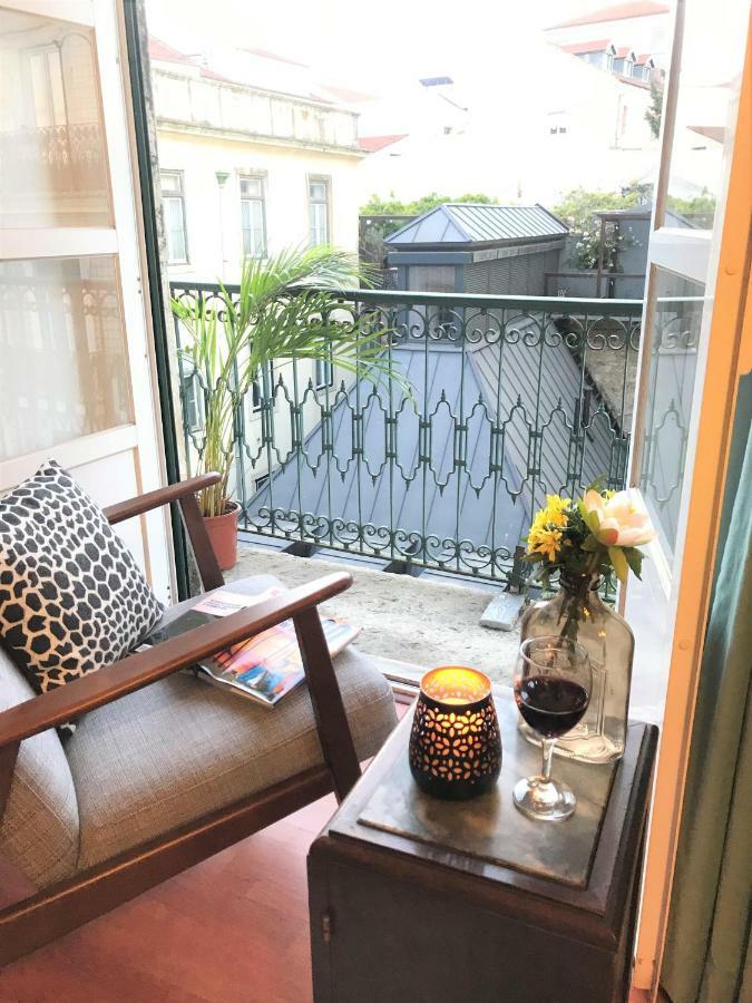 리스본 Charming Chiado 2Bedr W/Balcony And View 아파트 외부 사진