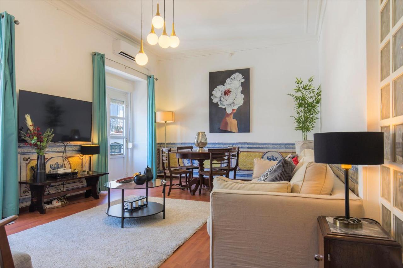 리스본 Charming Chiado 2Bedr W/Balcony And View 아파트 외부 사진