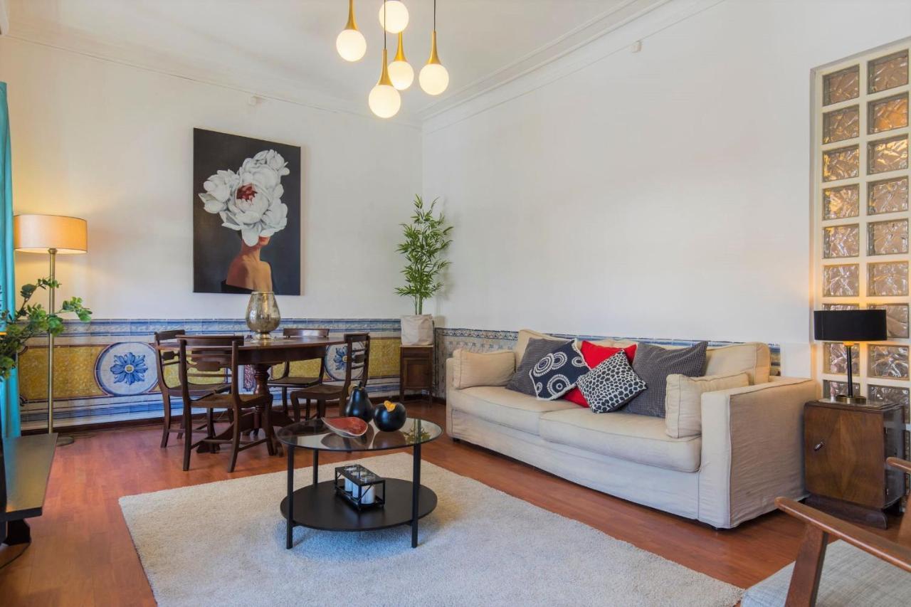 리스본 Charming Chiado 2Bedr W/Balcony And View 아파트 외부 사진